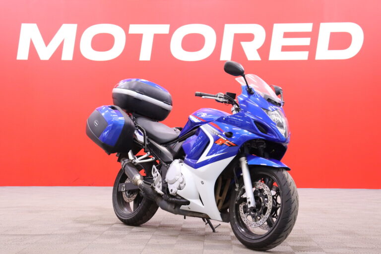 Suzuki - GSX - 650 F // Juuri saapunut! / Suomi-pyörä / 3x Laukut // - Moottoripyörä