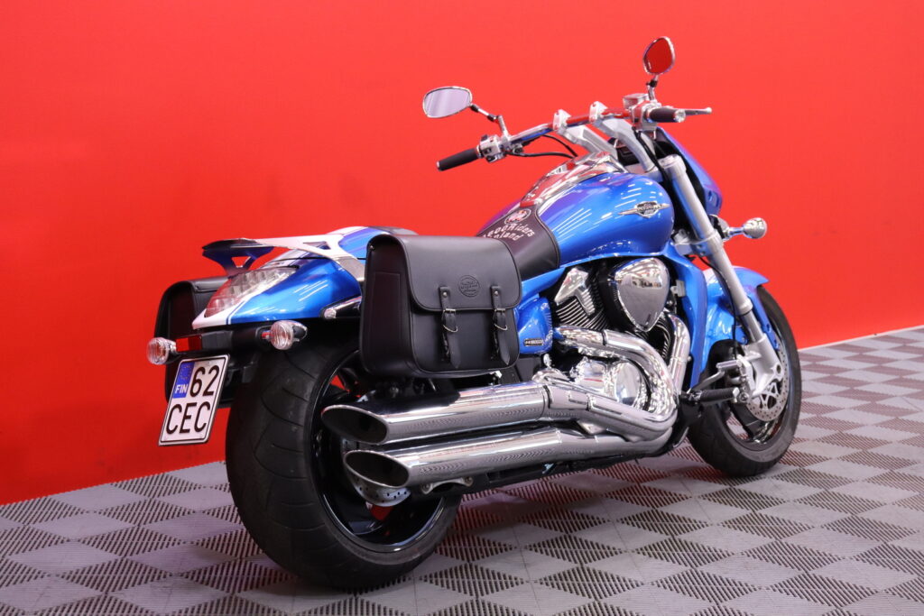 Suzuki - INTRUDER - M1800R / Sivulaukut / Näyttävä Suomi-Pyörä // Suzuki - INTRUDER - M1800R / Sivulaukut / Näyttävä Suomi-Pyörä // - Moottoripyörä