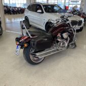 Suzuki - VZR - // Juuri saapunut! / Suomi-pyörä / Huoltokirja / Sissybar / Kaatumaraudat / 2x laukut // - Moottoripyörä