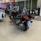 Suzuki - VZR - // Juuri saapunut! / Suomi-pyörä / Huoltokirja / Sissybar / Kaatumaraudat / 2x laukut // - Moottoripyörä