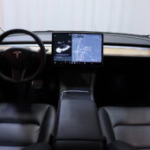 Tesla - Model 3 - Performance AWD 82 kWh // 2x Renkaat ja Vanteet / Koni iskunvaimentimet / Panorama / - Sedan