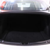 tuotekuva-Tesla-Model-3-IPX-136-2026-04-09-105606-27