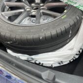 Tesla - Model 3 - RWD // 1.om Suomi-auto / AMD Ryzen / Vakionopeudensäädin (ACC) / Autopilot / Panorama / - Sedan