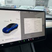 Tesla - Model 3 - RWD // 1.om Suomi-auto / AMD Ryzen / Vakionopeudensäädin (ACC) / Autopilot / Panorama / - Sedan