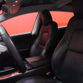 Tesla - Model 3 - Long Range AWD // ACC / Vetokoukku / LED / Premium Audio // - Sedan