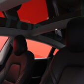 Tesla - Model 3 - Long Range AWD // ACC / Vetokoukku / LED / Premium Audio // - Sedan