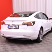 Tesla - Model 3 - Long Range AWD // ACC / Vetokoukku / LED / Premium Audio // - Sedan