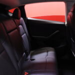 Tesla - Model Y - Long Range AWD // ALV / 1.om Suomi-auto / AMD Ryzen / Autopilot / Matrix / Adapt.vakkari / Premium audio / SOH 94% // - Maastoauto