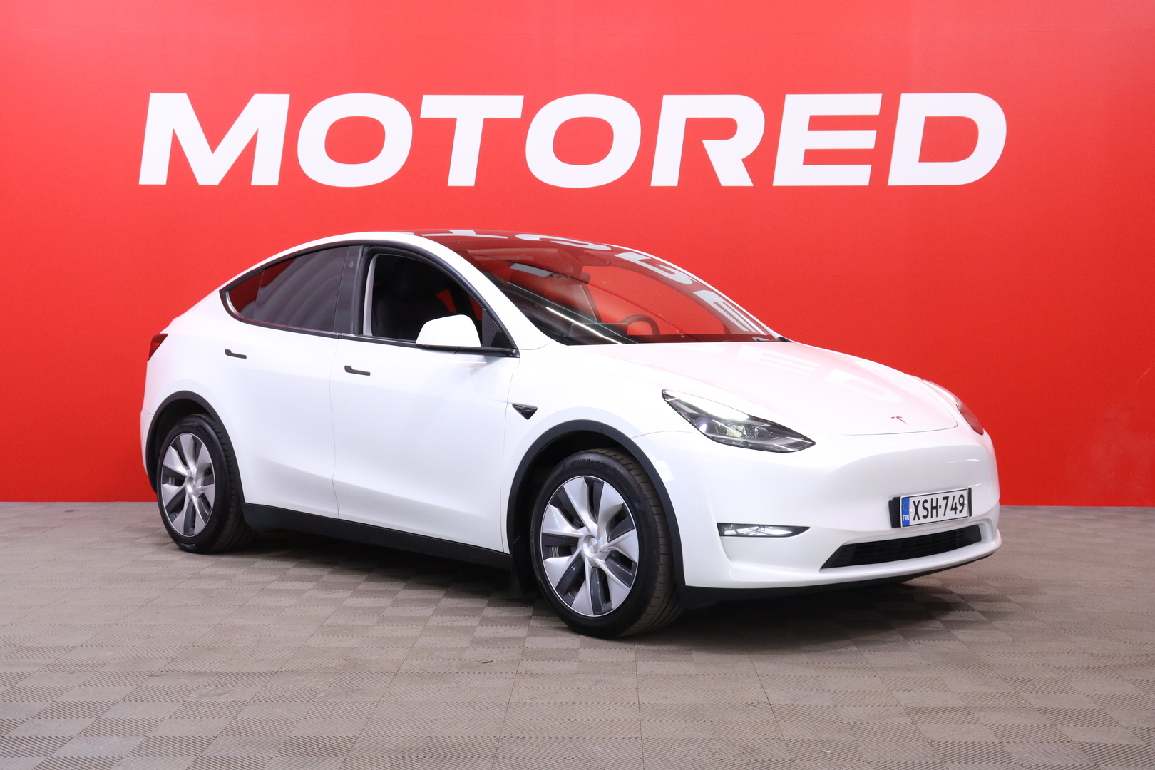 Tesla - Model Y - Long Range AWD // ALV / 1.om Suomi-auto / AMD Ryzen / Autopilot / Matrix / Adapt.vakkari / Premium audio / SOH 94% // - Maastoauto