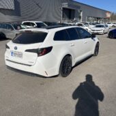Toyota - Corolla - Touring Sports 1,8 Hybrid Active Edition - Farmari
