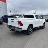 Toyota - Hilux - Extra Cab 2,4 D-4D 150 4WD Active - Avolava