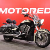 VICTORY - CROSS - Roads Classic LE Limited Edition // Huoltokirja / Vakionopeudensäädin / Limited Edition Erikoisväri // - Moottoripyörä