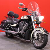 VICTORY - CROSS - Roads Classic LE Limited Edition // Huoltokirja / Vakionopeudensäädin / Limited Edition Erikoisväri // - Moottoripyörä