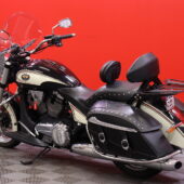 VICTORY - CROSS - Roads Classic LE Limited Edition // Huoltokirja / Vakionopeudensäädin / Limited Edition Erikoisväri // - Moottoripyörä