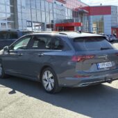 Volkswagen - Golf - Variant Style Business 2,0 TSI 140 kW 4MOTION DSG - Farmari