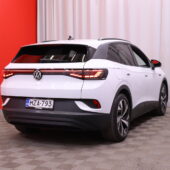 Volkswagen - ID.4 - Pro Performance Max 150kW, akku 77 kWh // 1.om Suomi-auto / ACC / Matrix / Panorama / Muistipenkit / Topsport / HUD - Maastoauto