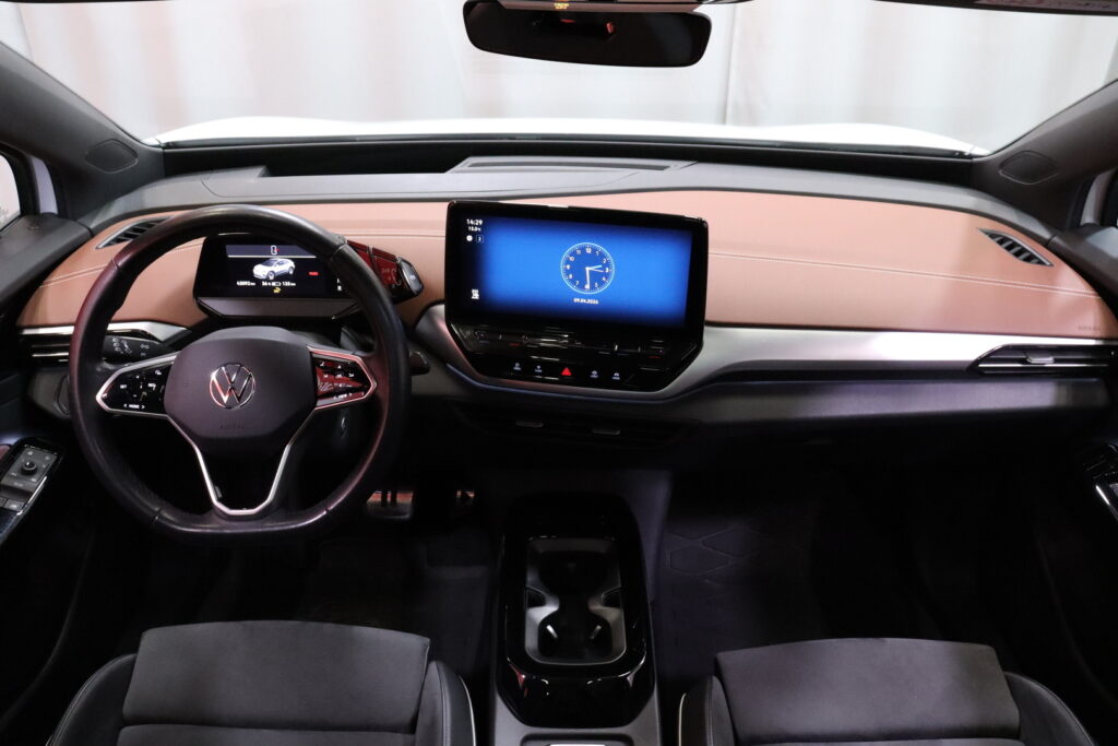 tuotekuva-Volkswagen-ID.4-MZA-793-2026-04-10-162005-17 tuotekuva-Volkswagen-ID.4-MZA-793-2026-04-10-162005-17