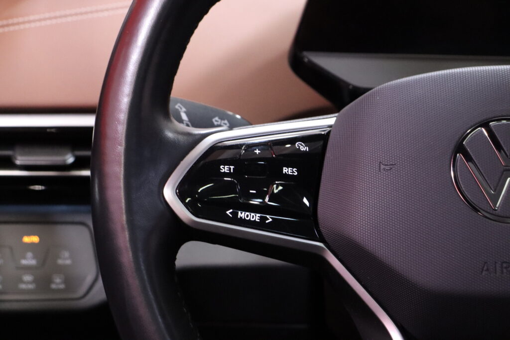 tuotekuva-Volkswagen-ID.4-MZA-793-2026-04-10-162005-19 tuotekuva-Volkswagen-ID.4-MZA-793-2026-04-10-162005-19