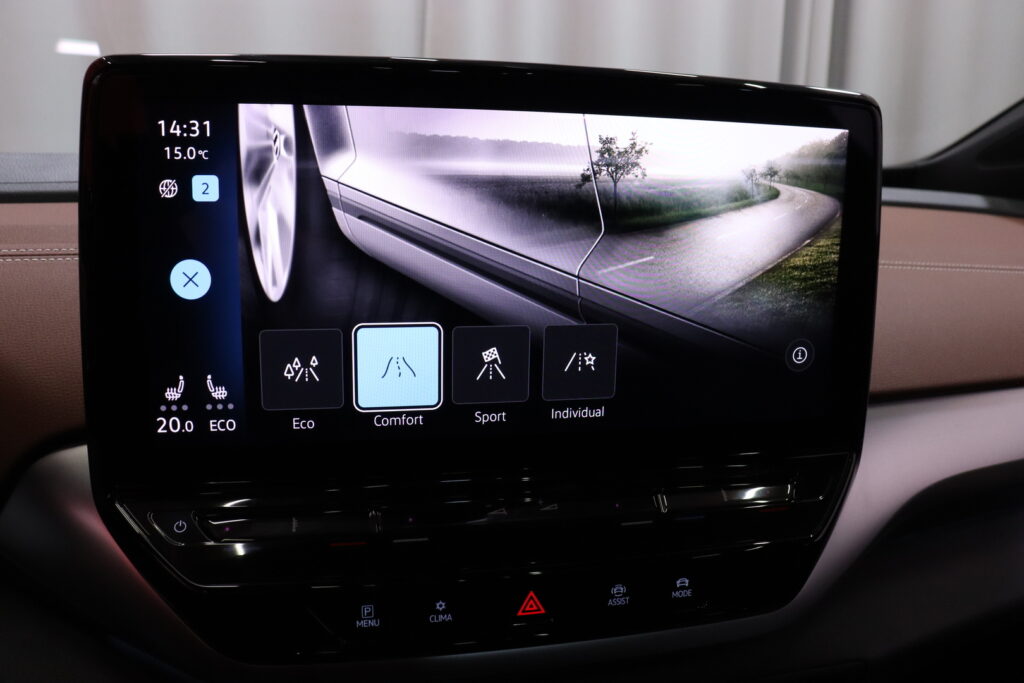 tuotekuva-Volkswagen-ID.4-MZA-793-2026-04-10-162005-27 tuotekuva-Volkswagen-ID.4-MZA-793-2026-04-10-162005-27