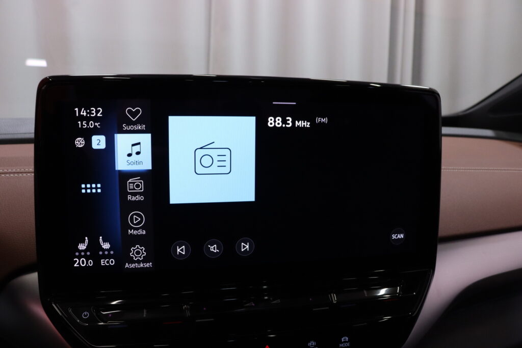 tuotekuva-Volkswagen-ID.4-MZA-793-2026-04-10-162005-30 tuotekuva-Volkswagen-ID.4-MZA-793-2026-04-10-162005-30