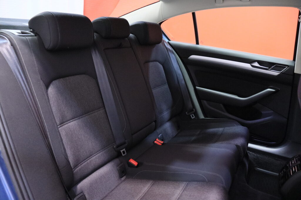 tuotekuva-Volkswagen-Passat-EOP-422-2026-04-02-101104-36 tuotekuva-Volkswagen-Passat-EOP-422-2026-04-02-101104-36