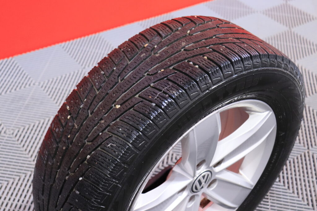 tuotekuva-Volkswagen-Passat-EOP-422-2026-04-02-101104-42 tuotekuva-Volkswagen-Passat-EOP-422-2026-04-02-101104-42