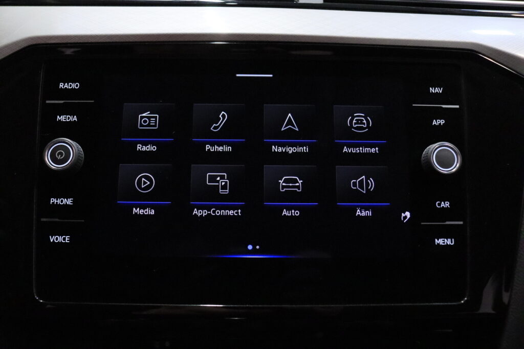 tuotekuva-Volkswagen-Passat-ESK-826-2026-04-02-123006-17 tuotekuva-Volkswagen-Passat-ESK-826-2026-04-02-123006-17