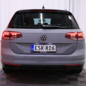 Volkswagen - Passat - Variant Style Business 2,0 TDI EVO SCR 110 kW DSG-automaatti / 1.Om Suomi-auto / Webasto / Jakopää tehty! / ACC / Vetokoukku / - Farmari