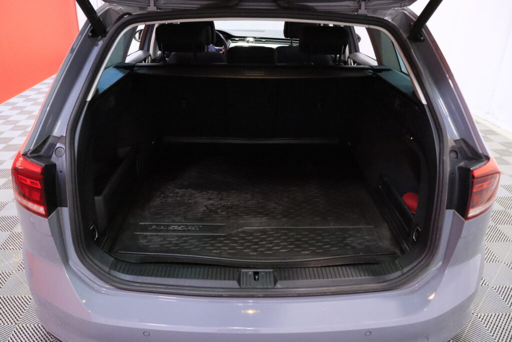 tuotekuva-Volkswagen-Passat-ESK-826-2026-04-02-123006-26 tuotekuva-Volkswagen-Passat-ESK-826-2026-04-02-123006-26