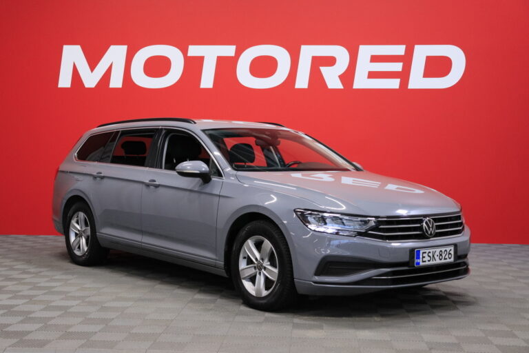 Volkswagen - Passat - Variant Style Business 2,0 TDI EVO SCR 110 kW DSG-automaatti / 1.Om Suomi-auto / Webasto / Jakopää tehty! / ACC / Vetokoukku / - Farmari