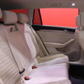 Volkswagen - Passat - Variant Highline 1,6 TDI 88KW (120HV) DSG-automaatti // ACC / Webasto / Koukku / Panoraama / LED / AppleCarPlay // - Farmari