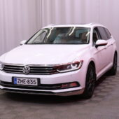 Volkswagen - Passat - Variant Highline 1,6 TDI 88KW (120HV) DSG-automaatti // ACC / Webasto / Koukku / Panoraama / LED / AppleCarPlay // - Farmari