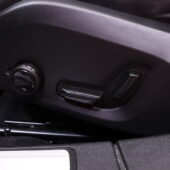 Volvo - S60 - T8 TwE AWD Business R-Design aut // HUD / Harman/Kardon / 360º / Carplay / LED / Blis / Navi / Webasto / koukku // - Sedan