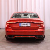 Volvo - S60 - T8 TwE AWD Business R-Design aut // HUD / Harman/Kardon / 360º / Carplay / LED / Blis / Navi / Webasto / koukku // - Sedan