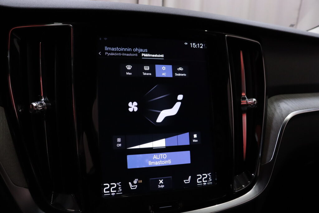 tuotekuva-Volvo-V60-CPX-484-2026-04-13-152603-23 tuotekuva-Volvo-V60-CPX-484-2026-04-13-152603-23