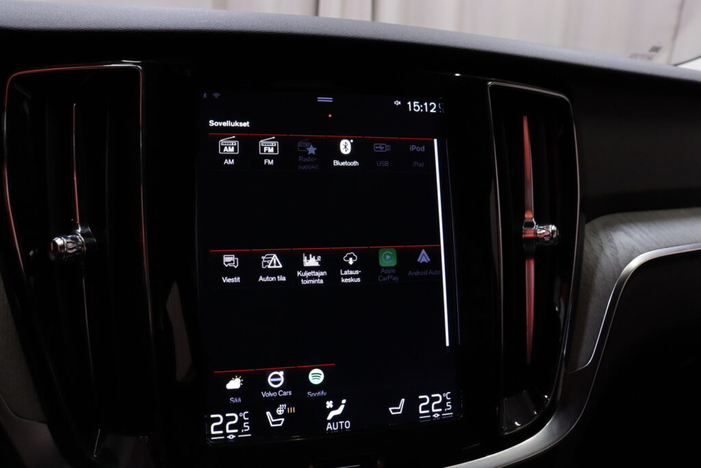 tuotekuva-Volvo-V60-CPX-484-2026-04-13-152603-24 tuotekuva-Volvo-V60-CPX-484-2026-04-13-152603-24