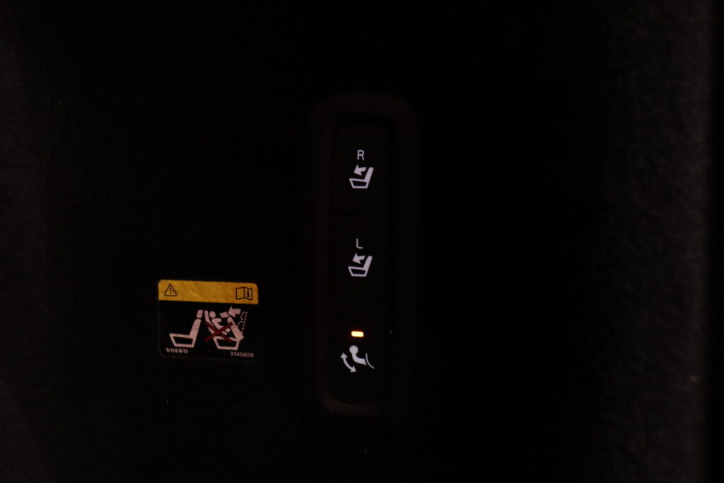 tuotekuva-Volvo-V60-CPX-484-2026-04-13-152603-27 tuotekuva-Volvo-V60-CPX-484-2026-04-13-152603-27