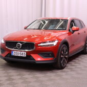 Volvo - V60 Cross Country - B4 AWD D-MHEV Business Plus aut // 1.om Suomi-auto / Merkkihuollettu / ACC / VOC / PA-lämmitin / H&K / Koukku // - Farmari