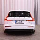 Volvo - V60 - D3 Business aut / Webasto / Vetokoukku / Apple Carplay / Volvo On Call / Digimittaristo / - Farmari