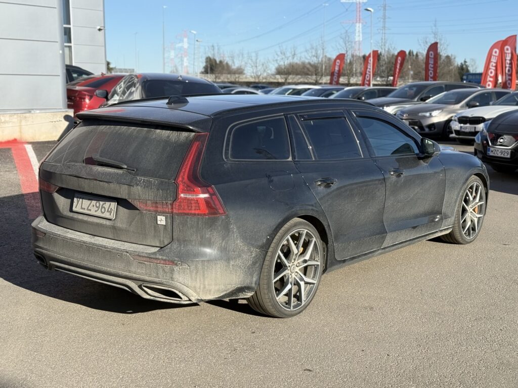 Volvo - V60 - T8 TwE AWD Polestar aut Volvo - V60 - T8 TwE AWD Polestar aut - Farmari