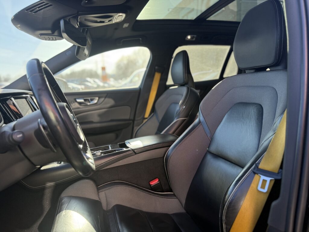 Volvo - V60 - T8 TwE AWD Polestar aut Volvo - V60 - T8 TwE AWD Polestar aut - Farmari