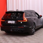 Volvo - V60 - T8 TwE AWD Polestar R-Desing aut // H&K / Navi / BLIS / Vetokoukku / KeyLess / Panorama / 360° kamera // - Farmari
