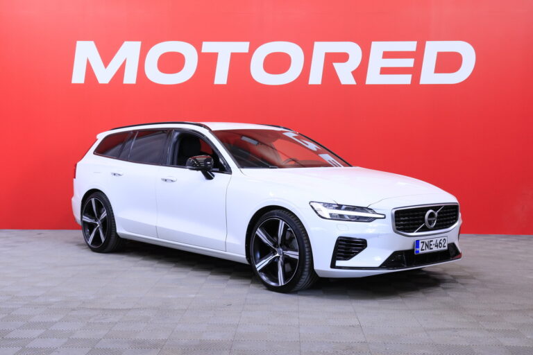 Volvo - V60 - T8 TwE AWD R-Design aut /  Webasto / VOC / 360° / Pilot assist / HUD / LED High Level / Dynamic alusta / - Farmari