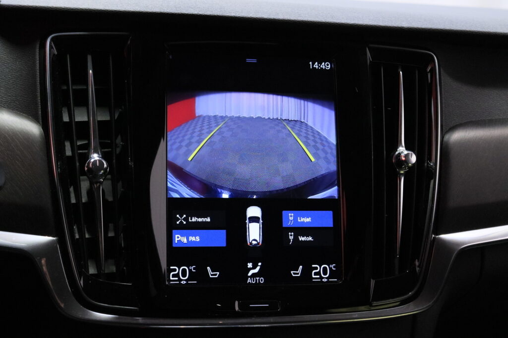 tuotekuva-Volvo-V90-Cross-Country-CRH-509-2026-04-09-123604-19 tuotekuva-Volvo-V90-Cross-Country-CRH-509-2026-04-09-123604-19