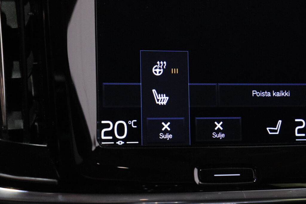 tuotekuva-Volvo-V90-Cross-Country-CRH-509-2026-04-09-123604-21 tuotekuva-Volvo-V90-Cross-Country-CRH-509-2026-04-09-123604-21