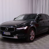 Volvo - V90 Cross Country - D4 AWD Plus aut / Webasto / ACC /  H&K / Koukku / Kamera / VOC / - Farmari
