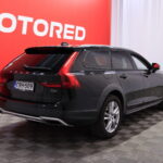 Volvo - V90 Cross Country - D4 AWD Plus aut / Webasto / ACC /  H&K / Koukku / Kamera / VOC / - Farmari