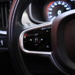 Volvo - V90 Cross Country - D4 AWD Plus aut / Webasto / ACC /  H&K / Koukku / Kamera / VOC / - Farmari