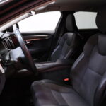 Volvo - V90 Cross Country - D4 AWD Plus aut / Webasto / ACC /  H&K / Koukku / Kamera / VOC / - Farmari