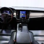 Volvo - V90 Cross Country - B4 AWD D-MHEV Business aut / Jakopää tehty! / Merkkihuollettu Suomi-auto / Webasto / ACC / H&K / Koukku / - Farmari